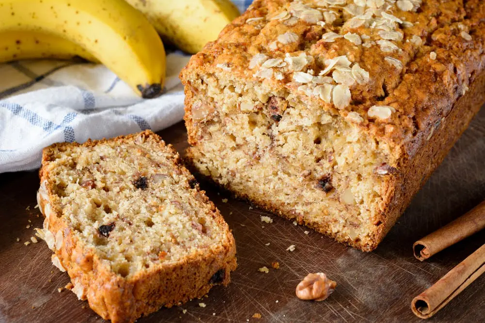 Banan og valnøddebrød