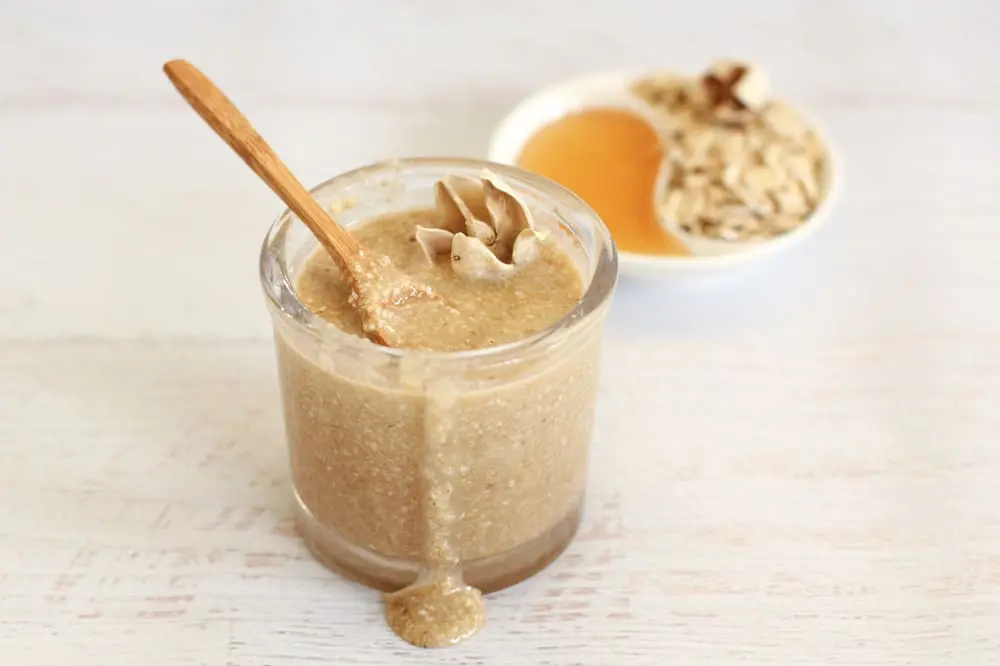 Die besten natürlichen Inhaltsstoffe für ein Peeling