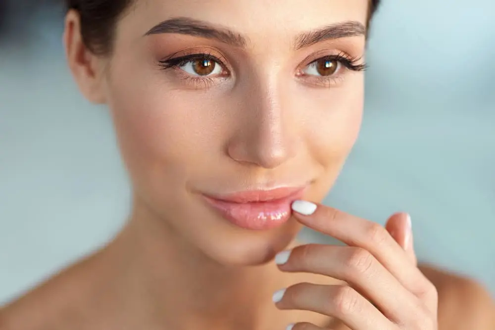 How to exfoliate properly lips