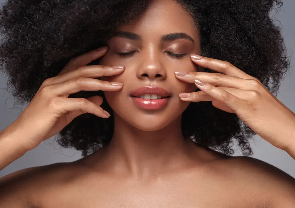 Moisturise skin to boost cellular renewal