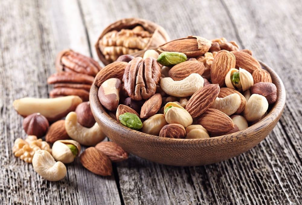 Snack on Nuts and Seeds to strengthen immune system